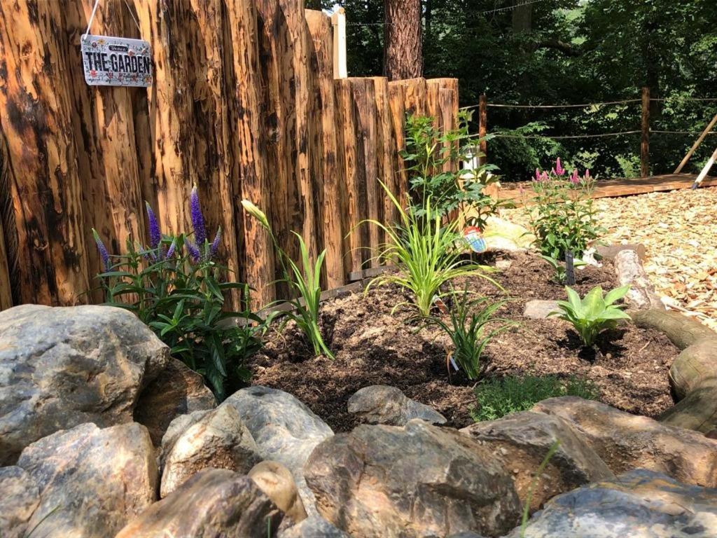 Campo de lujo Glamping Nad Meandry