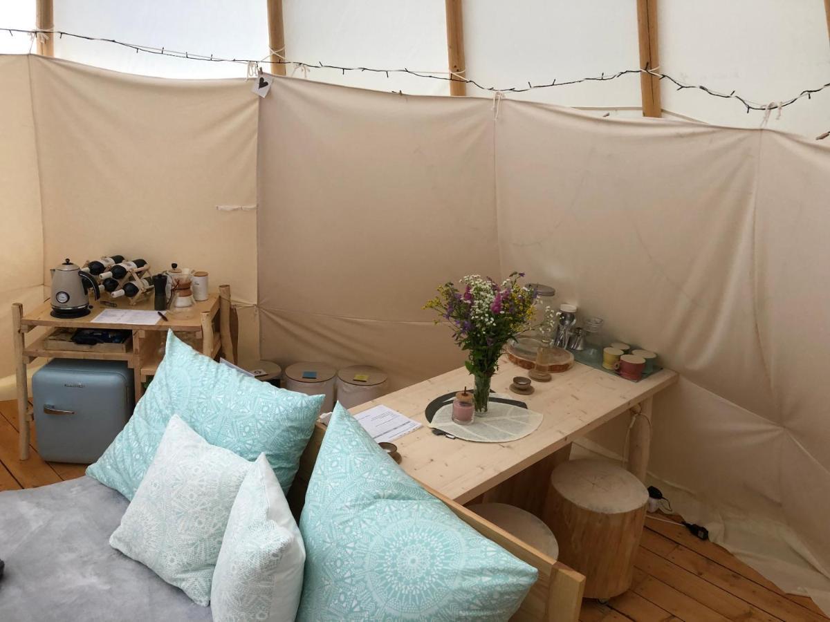 Luxury tent Glamping Nad Meandry